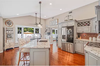 77 Woodland Road, Miller Place, NY 11764 - Photo 11