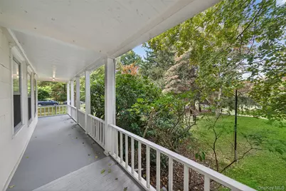 69 Smith Hill Road, Airmont, NY 10952 - Photo 5