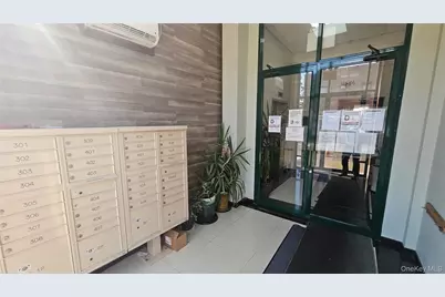 149-06 Northern Boulevard #302, Flushing, NY 11354 - Photo 3