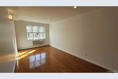 149-06 Northern Boulevard #302, Flushing, NY 11354 - Photo 19