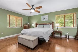 101 Plymouth Ave, Patchogue, NY 11772 - Photo 11