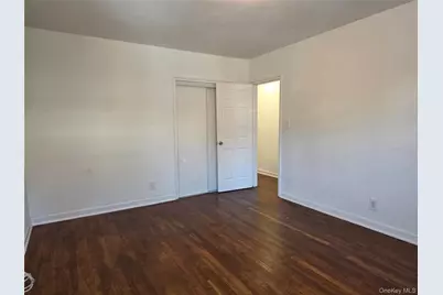 65-19 Dieterle Crescent, Rego Park, NY 11374 - Photo 9