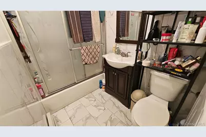 65-19 Dieterle Crescent, Rego Park, NY 11374 - Photo 27