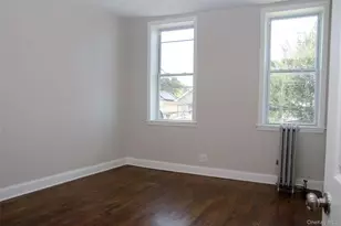 104-07 177th St, Jamaica, NY 11433 - Photo 9