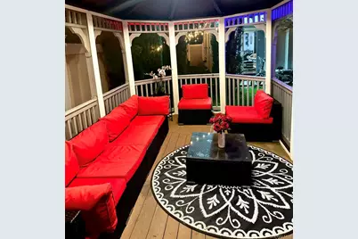 62 Walnut Road, Inwood, NY 11096 - Photo 29