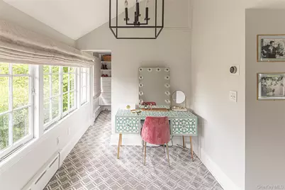 119 Pondfield Road W, Bronxville, NY 10708 - Photo 23