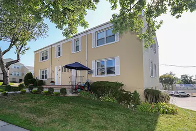 71-21 252 Street #191A, Bellerose, NY 11426 - Photo 3