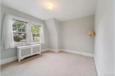 115 Morsemere Avenue, Yonkers, NY 10703 - Photo 27