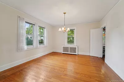 115 Morsemere Avenue, Yonkers, NY 10703 - Photo 15
