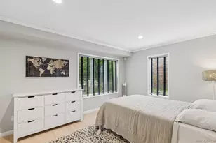 333 Roe Ave, Patchogue, NY 11772 - Photo 27