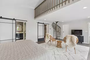 333 Roe Ave, Patchogue, NY 11772 - Photo 15