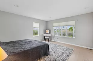 333 Roe Ave, Patchogue, NY 11772 - Photo 29