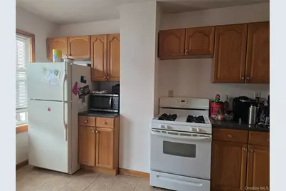 7949 77th Road, Glendale, NY 11385 - Photo 5