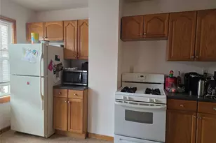 79-49 77th Rd, Glendale, NY 11385 - Photo 5