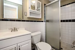 36 Torrey Pine Ln, Medford, NY 11763 - Photo 19