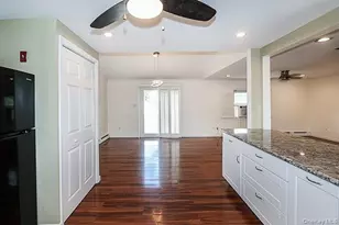 36 Torrey Pine Ln, Medford, NY 11763 - Photo 11