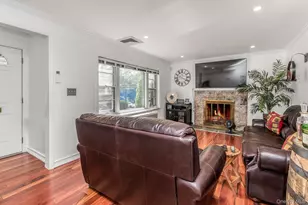 41 Maple Pl, Yonkers, NY 10704 - Photo 11