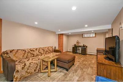 14915 11th Avenue, Whitestone, NY 11357 - Photo 17