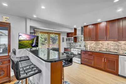 2 Roosevelt Avenue, Massapequa Park, NY 11762 - Photo 23