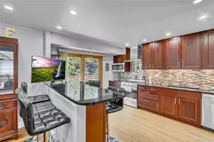 2 Roosevelt Ave, Massapequa Park, NY 11762 - Photo 23