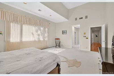 1 Ellen Court, Glen Cove, NY 11542 - Photo 35