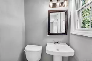 4 Iroquois Ave, Palisades, NY 10964 - Photo 13