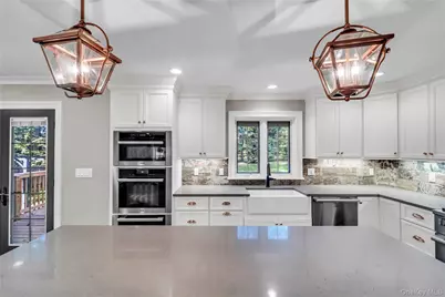 4 Iroquois Avenue, Palisades, NY 10964 - Photo 9