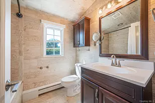 183 Old Country Rd, Speonk, NY 11972 - Photo 11