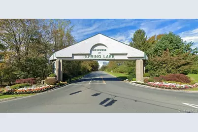 804 Birchwood Park Drive #7, Middle Island, NY 11953 - Photo 17