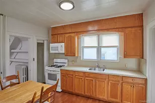 728 Frost Ave, Peekskill, NY 10566 - Photo 3