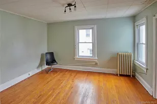 728 Frost Ave, Peekskill, NY 10566 - Photo 13