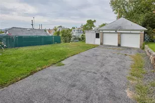 728 Frost Ave, Peekskill, NY 10566 - Photo 17