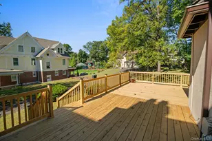 72 Hamilton Ave, New Rochelle, NY 10801 - Photo 19