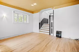 72 Hamilton Ave, New Rochelle, NY 10801 - Photo 3