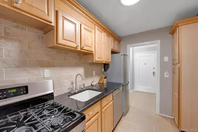 6 Manchester Road #1, Eastchester, NY 10709 - Photo 15