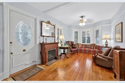 26 Gilbert Street, Northport, NY 11768 - Photo 5