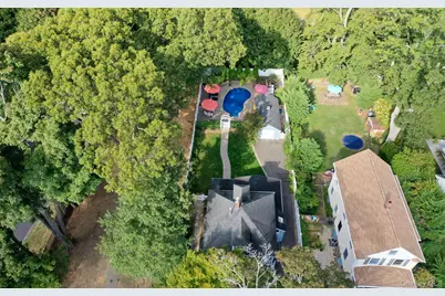 26 Gilbert Street, Northport, NY 11768 - Photo 35