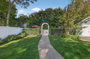 26 Gilbert St, Northport, NY 11768 - Photo 33