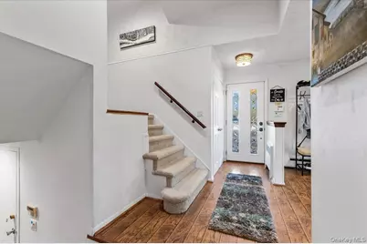 2 Doone Drive, Syosset, NY 11791 - Photo 13