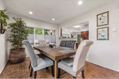 2 Doone Drive, Syosset, NY 11791 - Photo 7