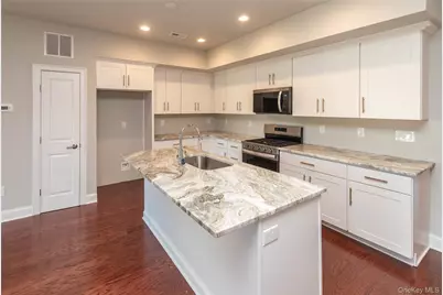 128 Hudson View Terrace, Hyde Park, NY 12538 - Photo 3