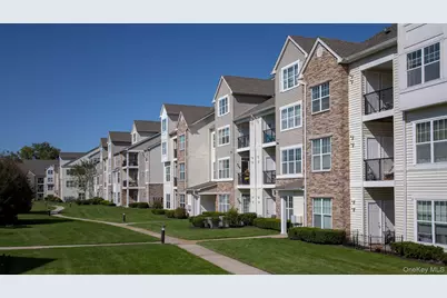 416 Charles Pond Drive #416, Coram, NY 11727 - Photo 3