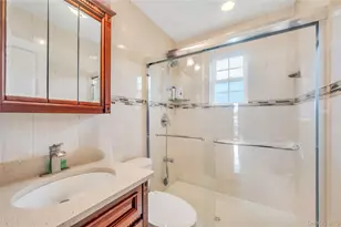 154 8th St, Bethpage, NY 11714 - Photo 11