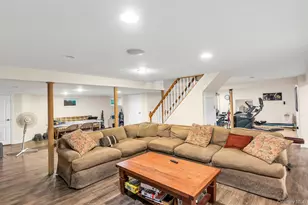 18 Norma Ln, Dix Hills, NY 11746 - Photo 21