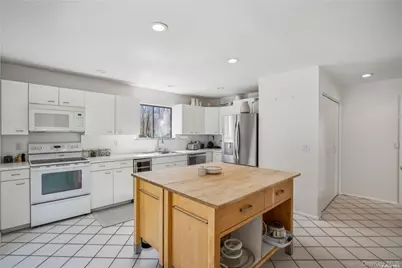 8 Deer Path, Quogue, NY 11959 - Photo 5