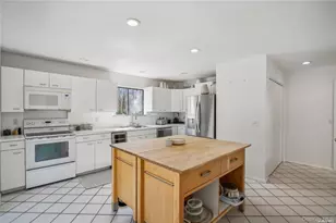 8 Deer Path, Quogue, NY 11959 - Photo 5