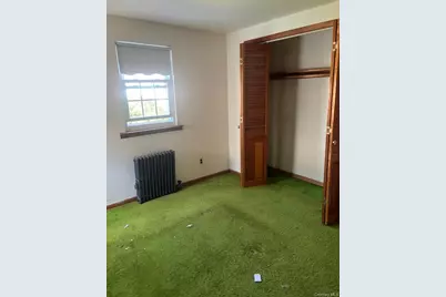 545 6th Avenue, New Hyde Park, NY 11040 - Photo 7