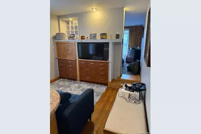 8455 Daniels Street #6E, Briarwood, NY 11435 - Photo 5