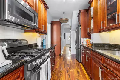 1736 E 33rd Street, Brooklyn, NY 11234 - Photo 9