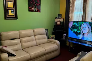 927 E 219th St, Bronx, NY 10469 - Photo 17